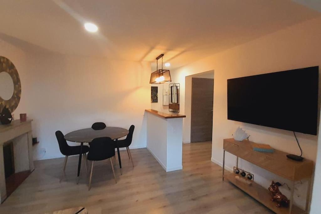 Appartement Lumineux Et Central Propriano  Zewnętrze zdjęcie
