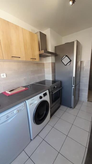 Appartement Lumineux Et Central Propriano  Zewnętrze zdjęcie